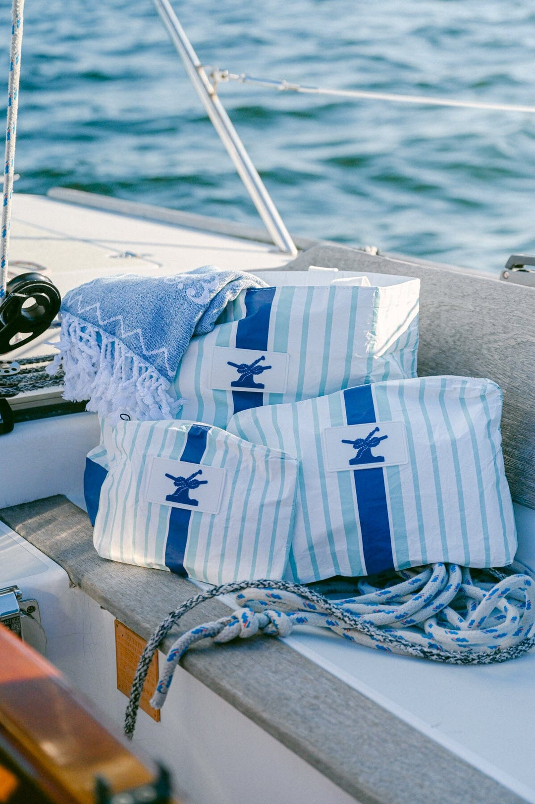 Day Tripper Bitter End Tote by Aloha Collection– Bitter End Provisions